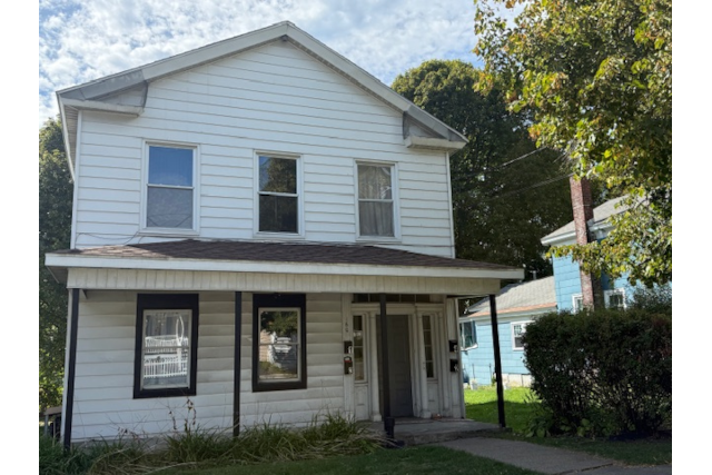 160 E Second St